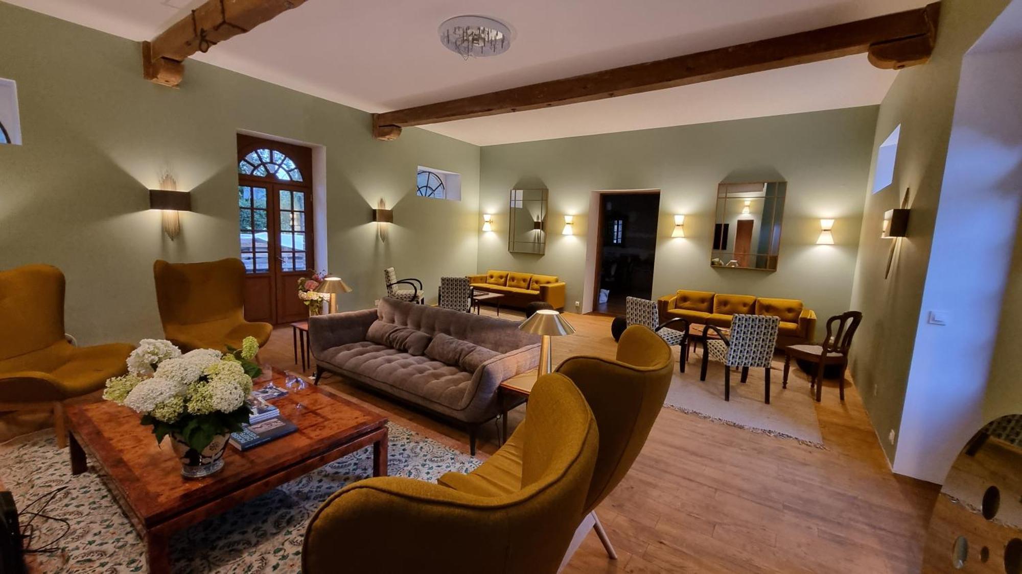 Les Ecuries Du Chateau De Brumare Bed & Breakfast Brestot Dış mekan fotoğraf